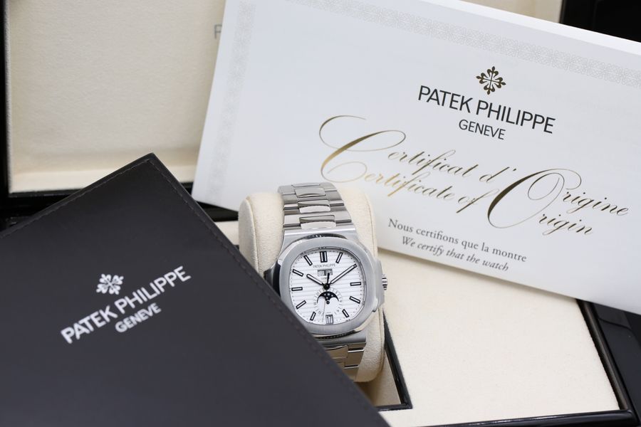 Patek Philippe Nautilus 5726/1A-010